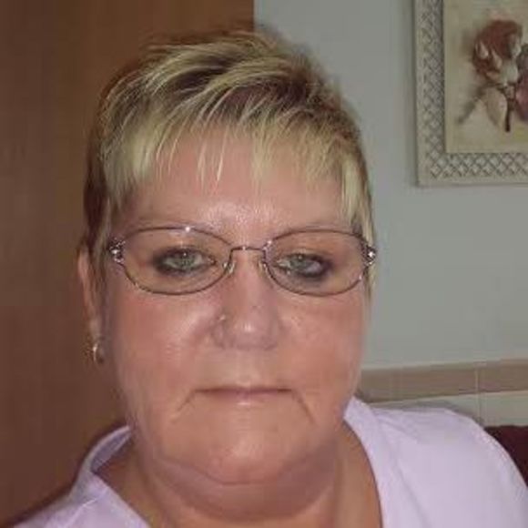 bethsimmons280